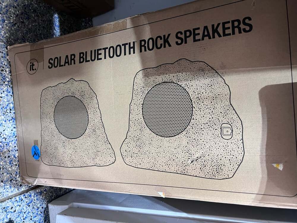 Innovative Technology Solar Bluetooth Rock Speakers